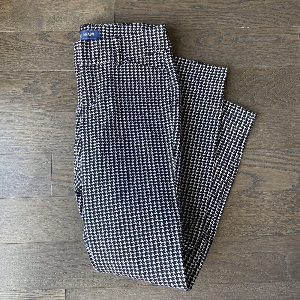 Old Navy Pixie Pants Houndstooth